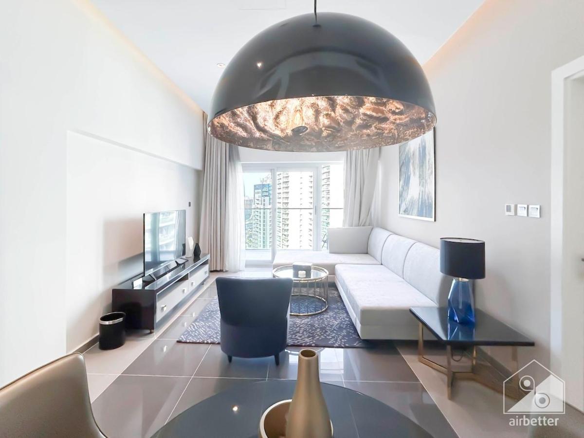 Luxury Stay At Damac Majestine With Balcony & Views Dubái Exterior foto