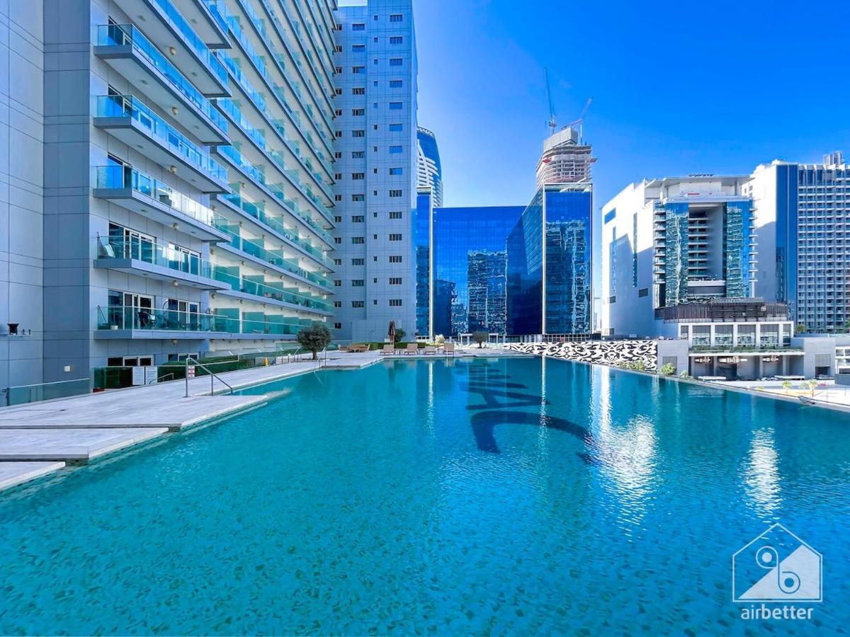 Luxury Stay At Damac Majestine With Balcony & Views Dubái Exterior foto
