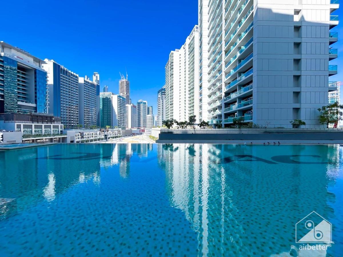 Luxury Stay At Damac Majestine With Balcony & Views Dubái Exterior foto